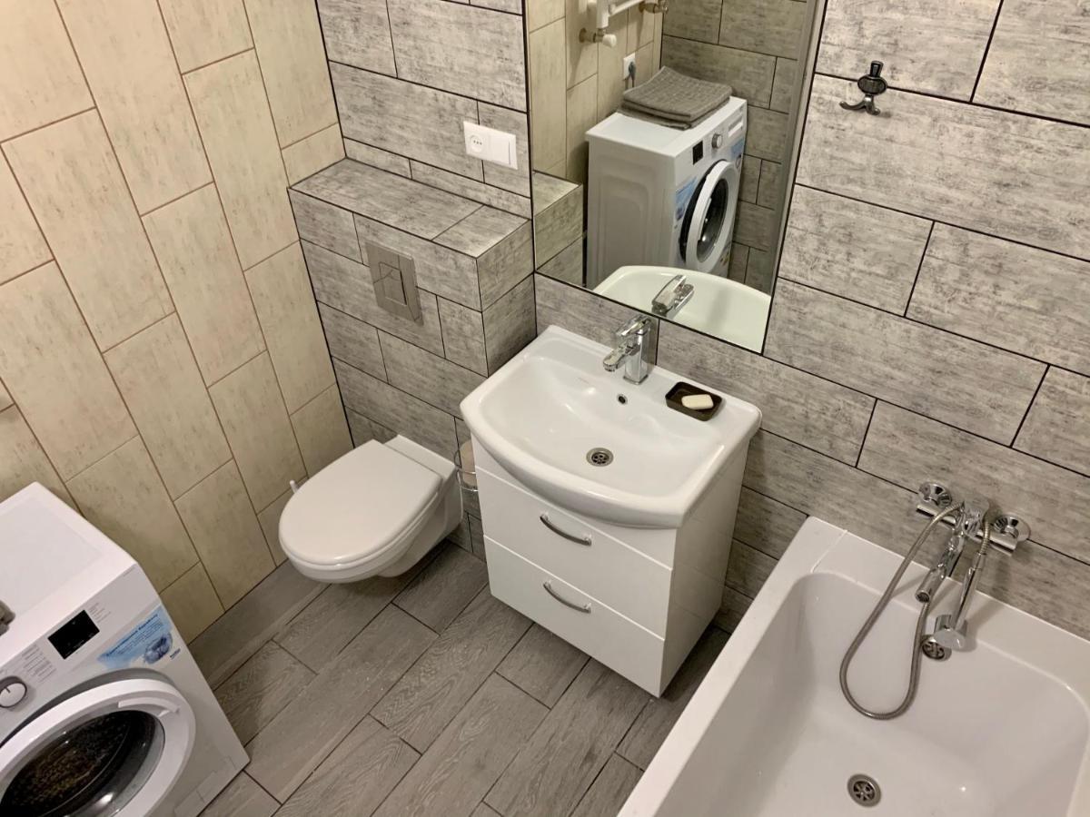 Apartment For You 伊万诺-弗兰科夫斯克 外观 照片